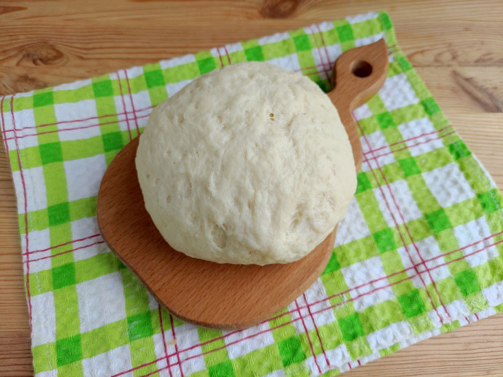 Buns on kefir in the oven - tender, airy and fragrant