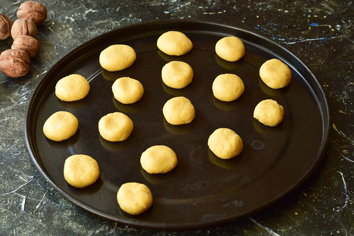 Cookies "Bee" with honey - tasty and fragrant