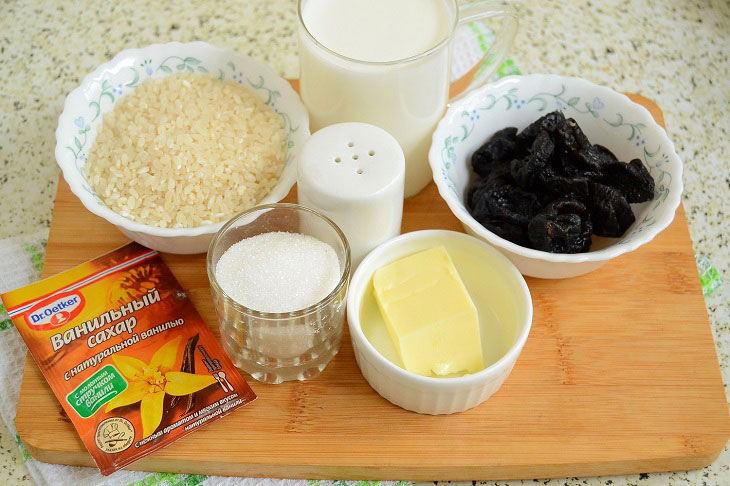 Rice porridge with prunes - both children and adults will like it