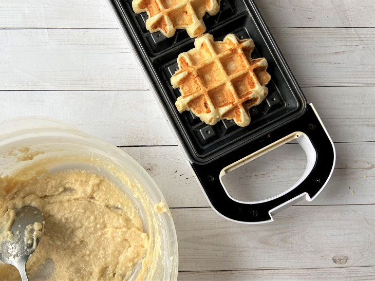 Viennese cottage cheese waffles - a great treat in a hurry