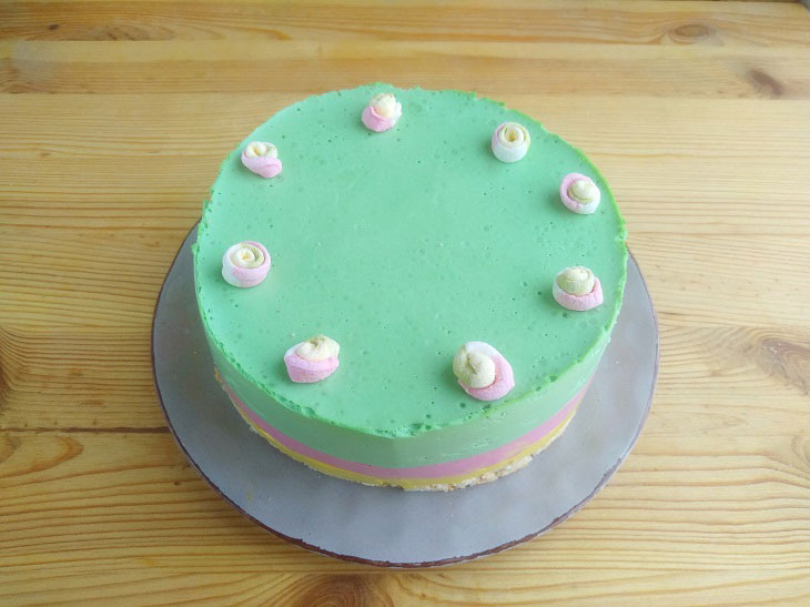Easter cake without baking - delicious and festive