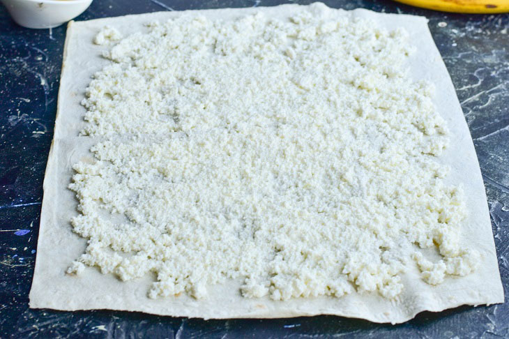 Lavash roll with cottage cheese filling “Lick your fingers” - simple and fast