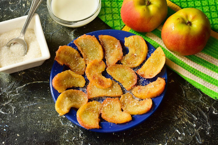 Fried Apples in French - a quick recipe for extraordinary yummy