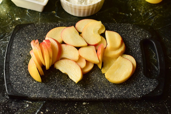 Fried Apples in French - a quick recipe for extraordinary yummy