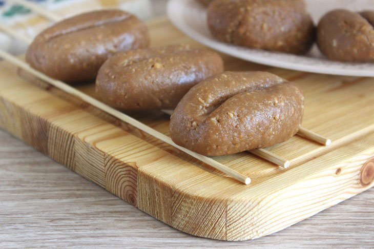 Cookie cake "Coffee bean" - a delicate and fragrant dessert