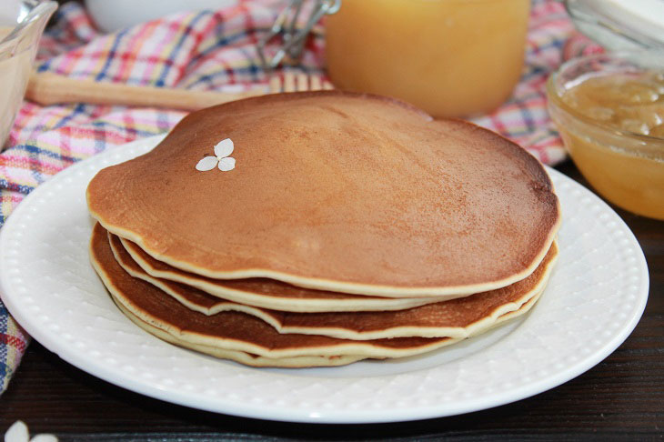 Japanese pancakes "Hotto Keeki" - lush and mouth-watering