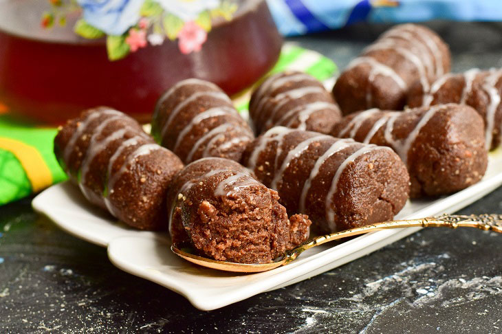 Cake "Potato" with condensed milk - a delicious dessert from childhood