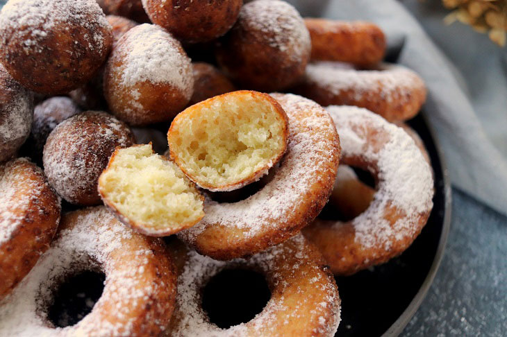 Cottage cheese donuts - they turn out very tasty