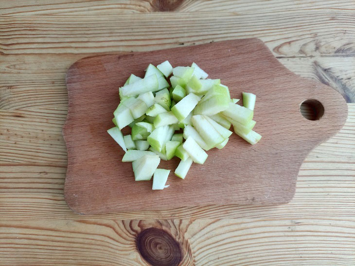 Lavash strudel with apples - a simple and very tasty recipe