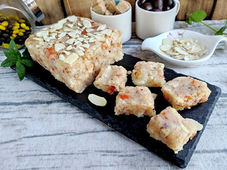 Galette with figs - delicate and delicious pastries in French