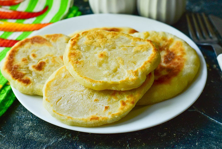 Moldavian pies with cottage cheese - tender and tasty