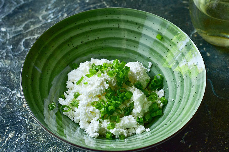 Moldavian pies with cottage cheese - tender and tasty