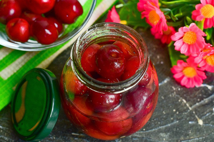 Cherries in their own juice for the winter - awesome quick preparation