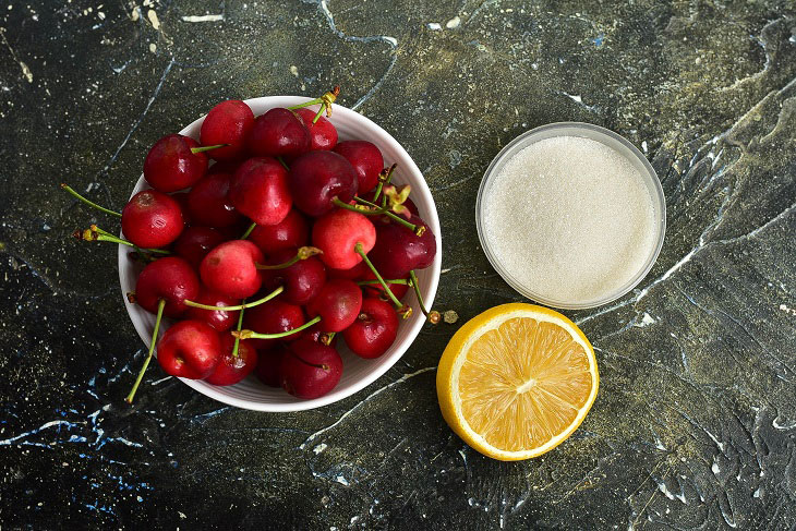 Cherries in their own juice for the winter - awesome quick preparation