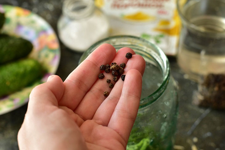 Pickled cucumbers with mustard - original preservation for the winter