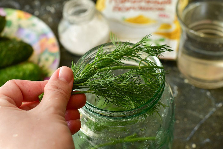 Pickled cucumbers with mustard - original preservation for the winter