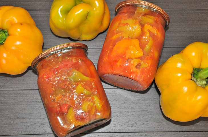 Sweet pepper in a tomato for the winter - a very tasty preservation