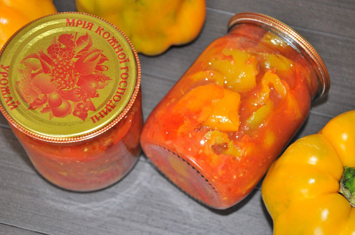 Sweet pepper in a tomato for the winter - a very tasty preservation