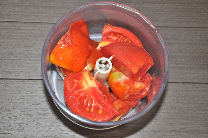 Sweet pepper in a tomato for the winter - a very tasty preservation