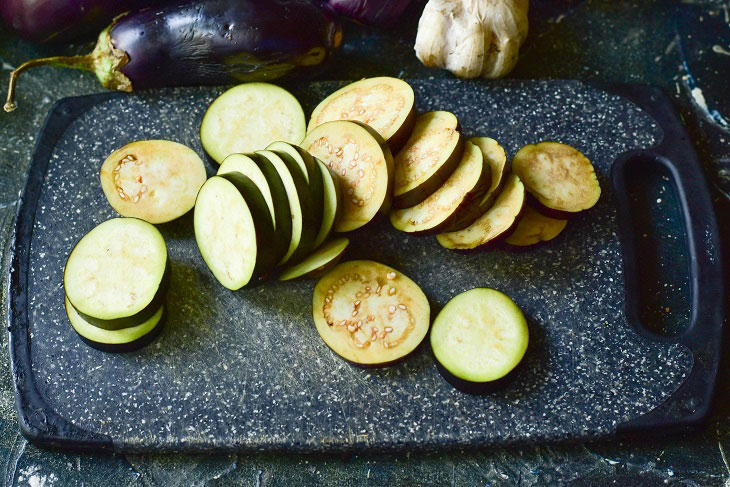 Azerbaijani-style eggplant - original winter preparation