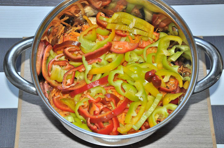 Bakat eggplant salad for the winter - a special aroma and taste