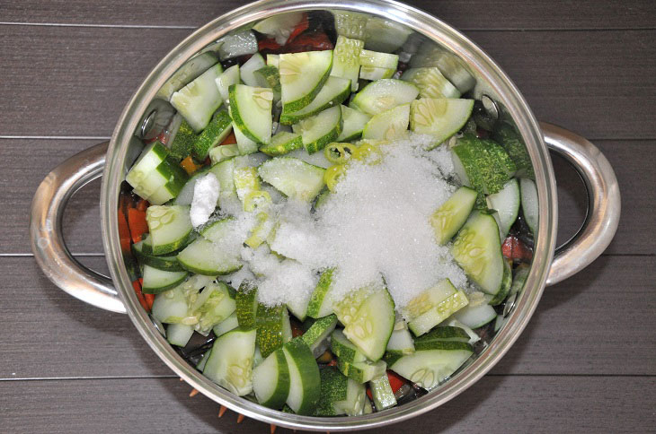 Salad "Caucasian" with cucumbers for the winter - spicy and fragrant