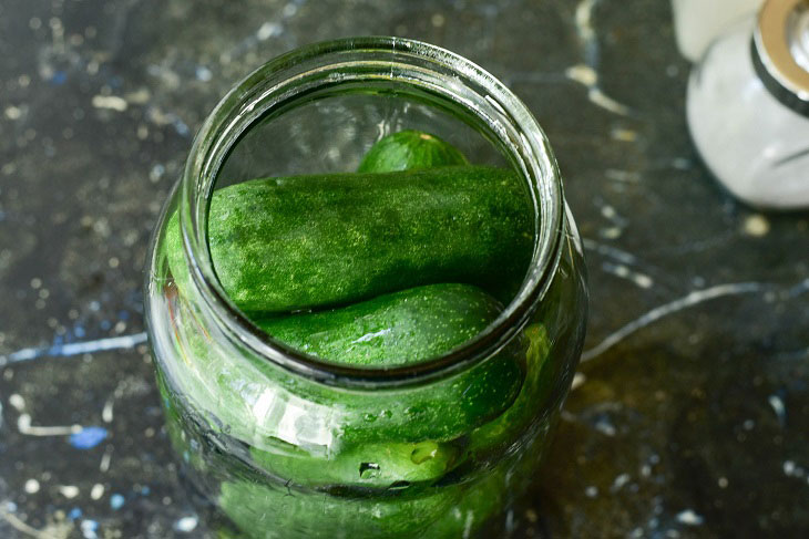 Pickled cucumbers "Children's" without vinegar - crispy and tasty