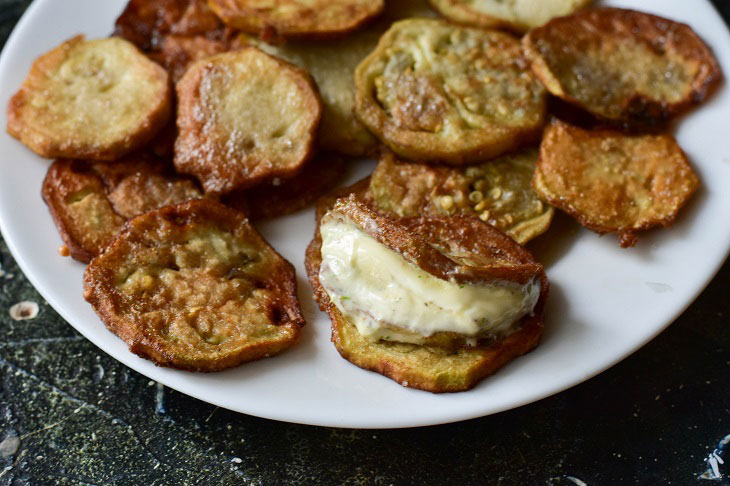 Eggplant slices in Georgian - a delicious snack