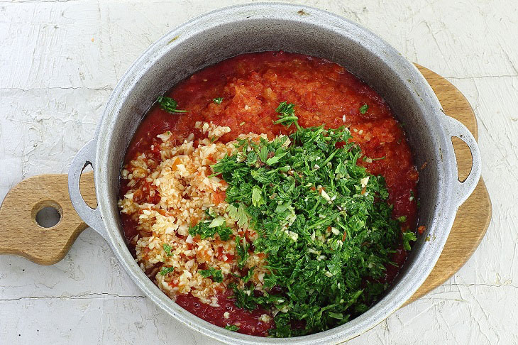 Eggplant "Spark" for the winter - fragrant and spicy preparation