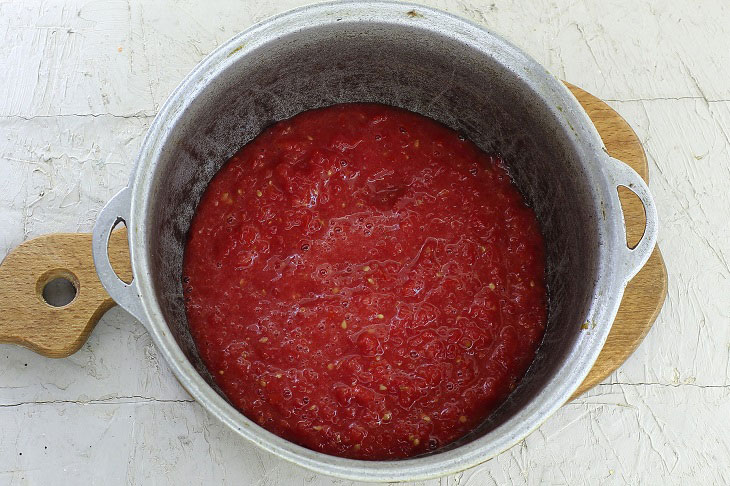 Eggplant "Spark" for the winter - fragrant and spicy preparation