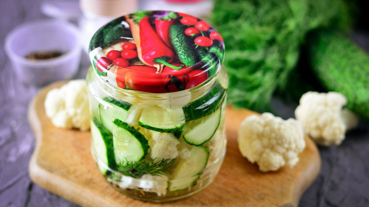 Cauliflower salad with cucumbers – a healthy and tasty recipe for the winter