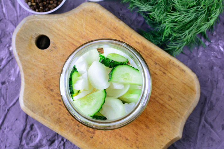 Cauliflower salad with cucumbers - a healthy and tasty recipe for the winter