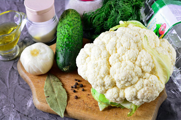 Cauliflower salad with cucumbers - a healthy and tasty recipe for the winter