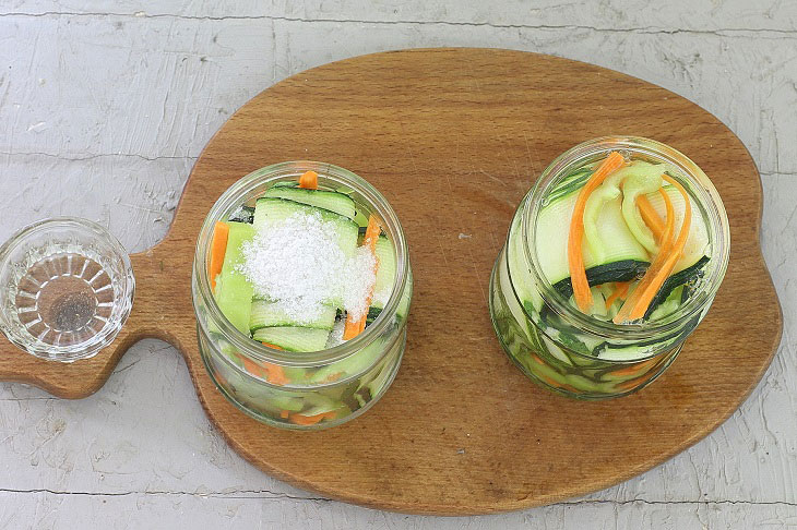 Pickled zucchini rolls - an interesting and tasty preparation for the winter