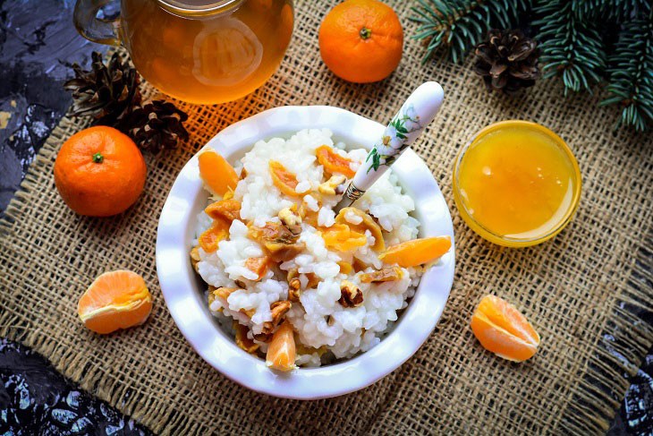 Rice kutia with dried apricots for the Christmas table - a delicious and easy recipe
