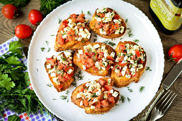 Crostini with tomato and cheese - a delicious Italian-style appetizer
