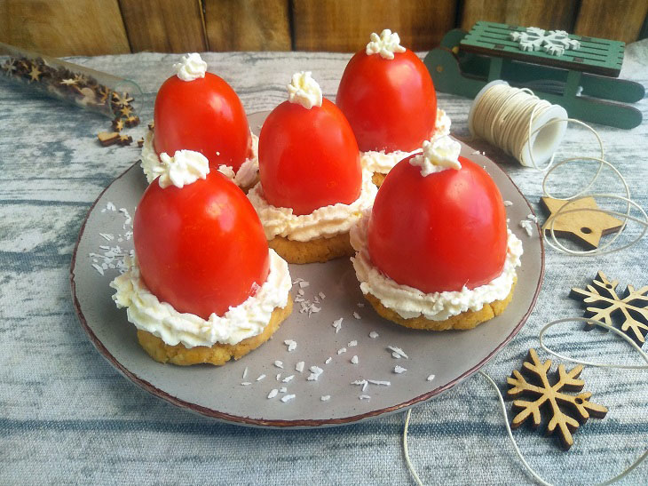 New Year's tomato caps - a bright and unusual snack