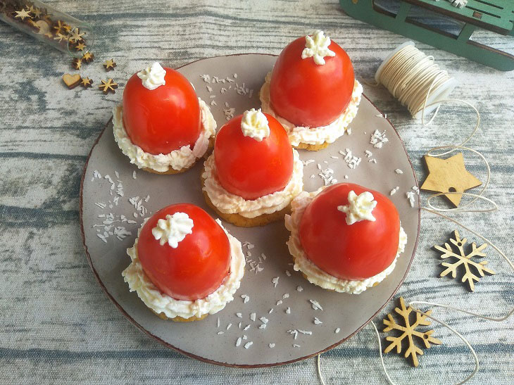 New Year's tomato caps - a bright and unusual snack