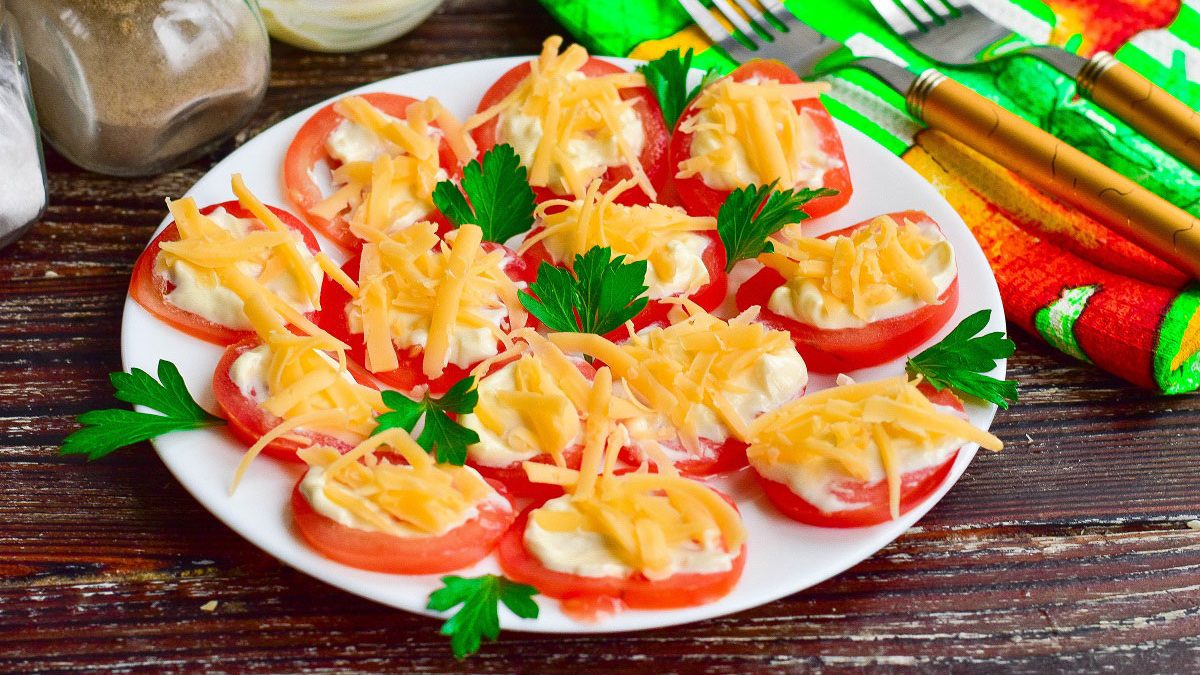 Tomatoes in Italian – an excellent snack on the festive table