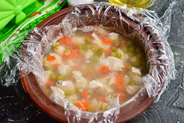 Jellied snack cake - original and festive