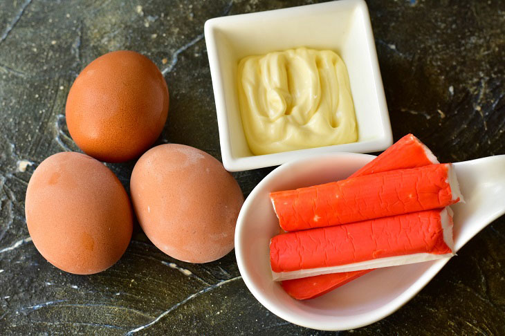 Eggs stuffed with crab sticks - a delicious and elegant appetizer