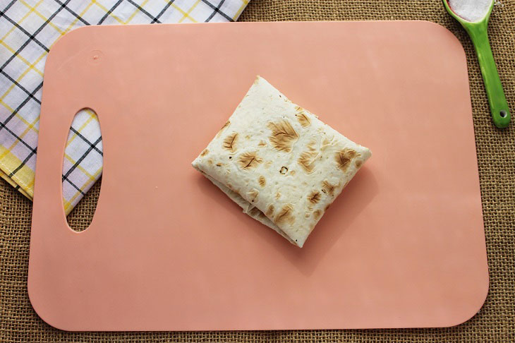 Envelopes from pita bread "Two cheeses" - a delicious snack in a hurry