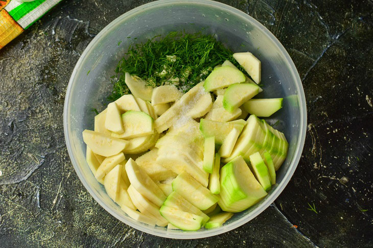 Korean-style crispy zucchini - an original and simple recipe