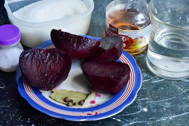 Marinated beets in Greek - an interesting vegetable snack