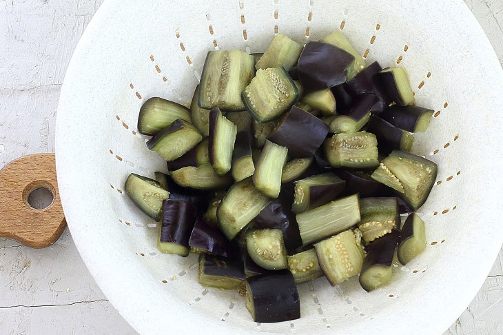 Eggplant in caramel - a great cold appetizer