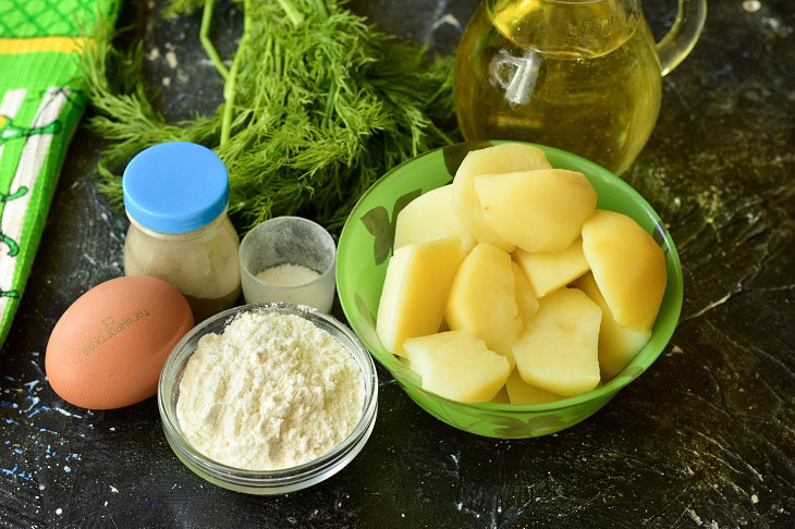 Potato croquettes with herbs - a quick recipe for busy housewives