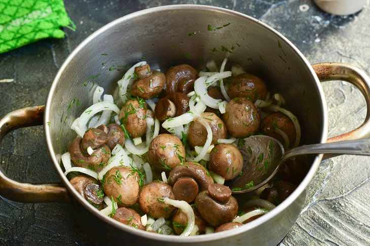 Mushrooms "Table" - an indispensable snack on the festive table