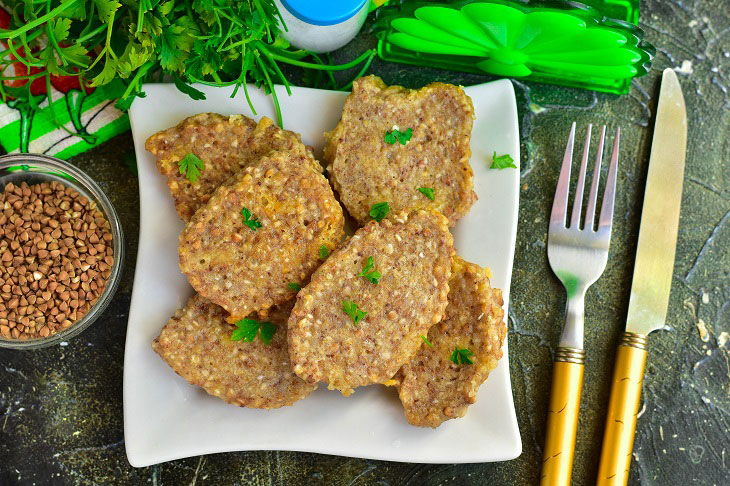 Hearty buckwheat cutlets with cheese - tasty and budget