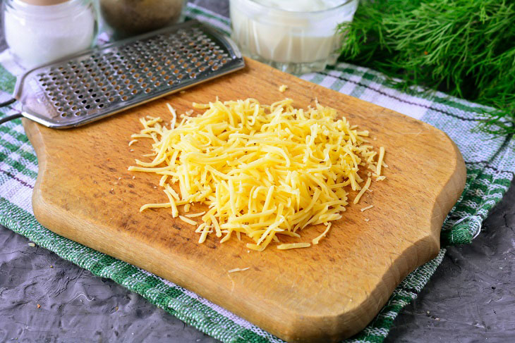 Vareniki baked in pots - a delicious recipe for the very busy