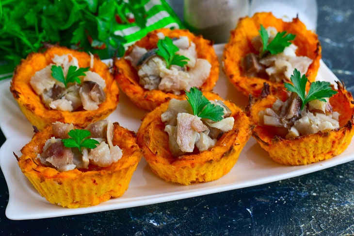 Snack carrot baskets - a bright and festive recipe